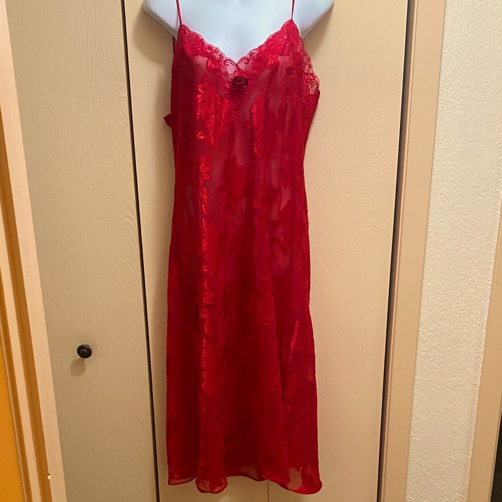 Red Peek-a-Boo long Honors gown